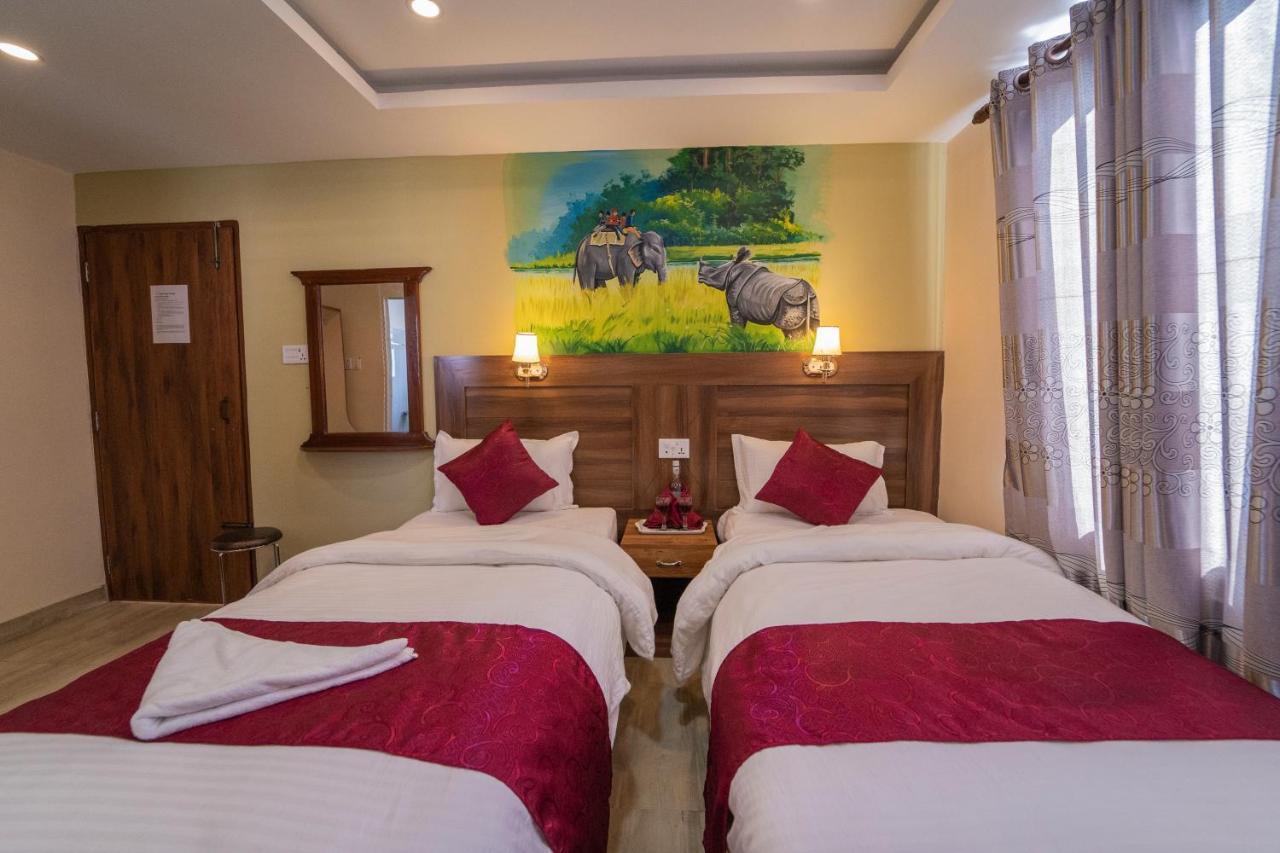 Hotel Royal Image Pokhara Exterior photo